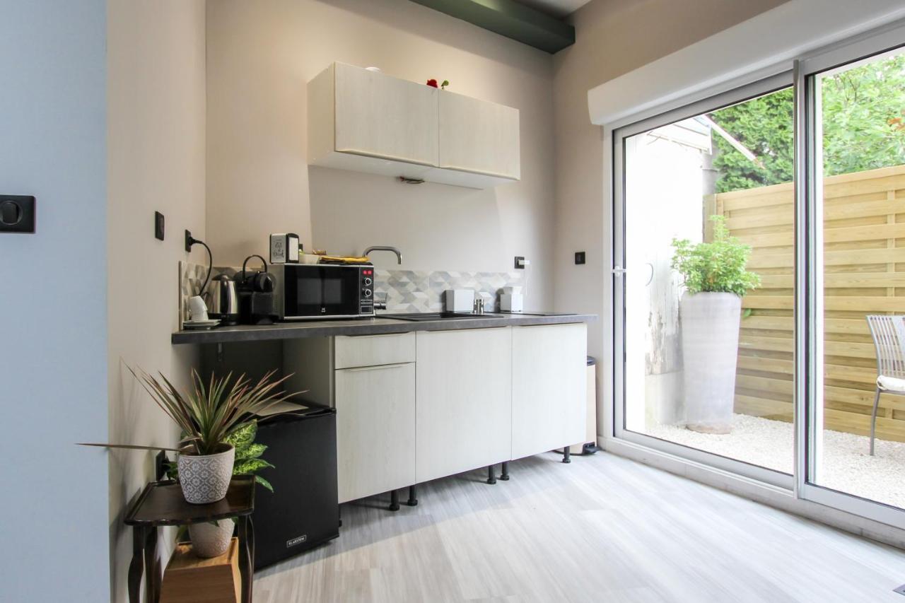 L'Ecrin Champenois - Suite Avec Balneo Et Sauna Prives ชาลงส์-อ็อง-ชองปาญ ภายนอก รูปภาพ