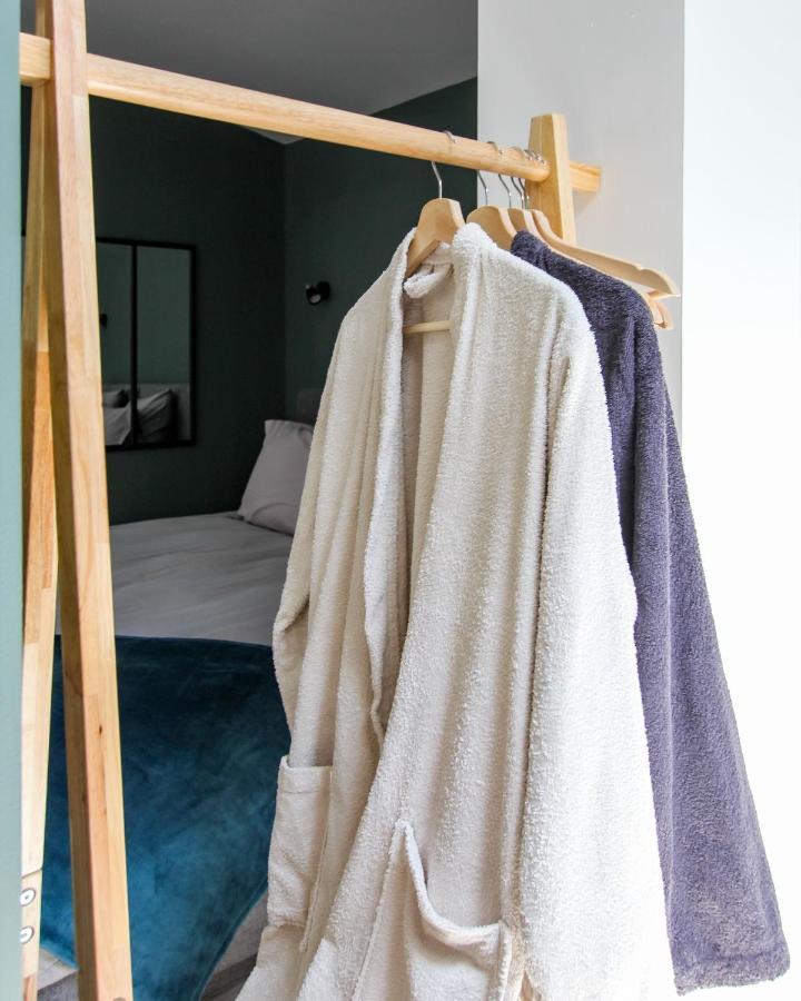 L'Ecrin Champenois - Suite Avec Balneo Et Sauna Prives ชาลงส์-อ็อง-ชองปาญ ภายนอก รูปภาพ